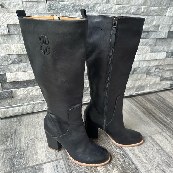 Bill Blass Anthropologie Black Monogram Leather Knee High Block Heel Boots 8.5 - Picture 6 of 12